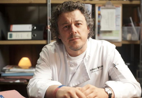 名廚懷特 一位廚師所經(jīng)歷的各種趣事,會引起很多共鳴