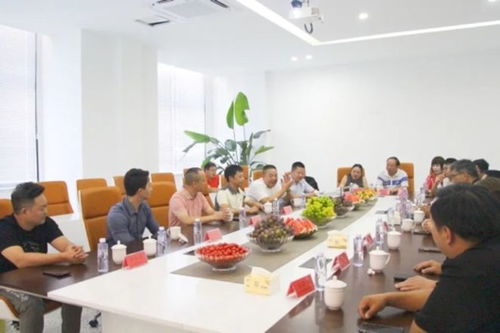 引領(lǐng)食品工業(yè)行業(yè)標桿,上海市重慶商會會長尹開均率隊走訪副會長單位頂燦食品廣德工廠