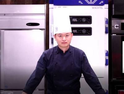 一位工廠里的90后操作工,成功逆襲為資深甜品師!連MOF、世界甜品冠軍都對他贊譽有加!