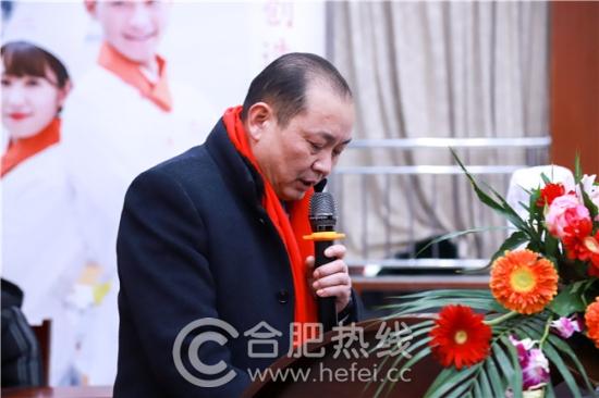 安徽新東方烹飪技工學(xué)校隆重舉辦名廚進(jìn)校園暨客座教授受聘儀式